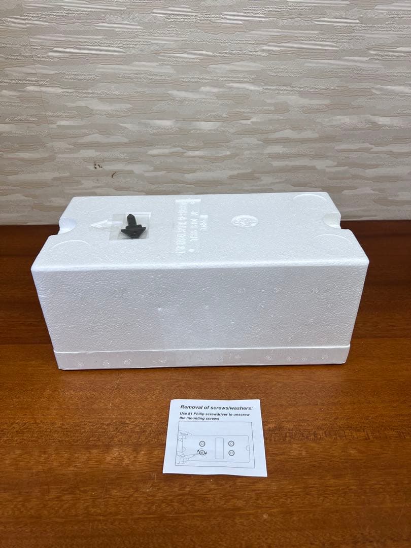 No113ミニカー1/18箱ありNISSAN SKYLINE 2000 GT-R