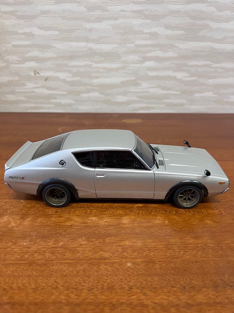 No113ミニカー1/18箱ありNISSAN SKYLINE 2000 GT-R