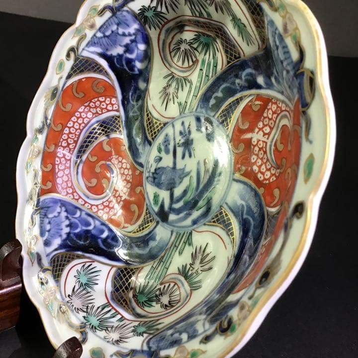 古伊万里、渦福、陽刻捻り紋、縁取り　江戸期