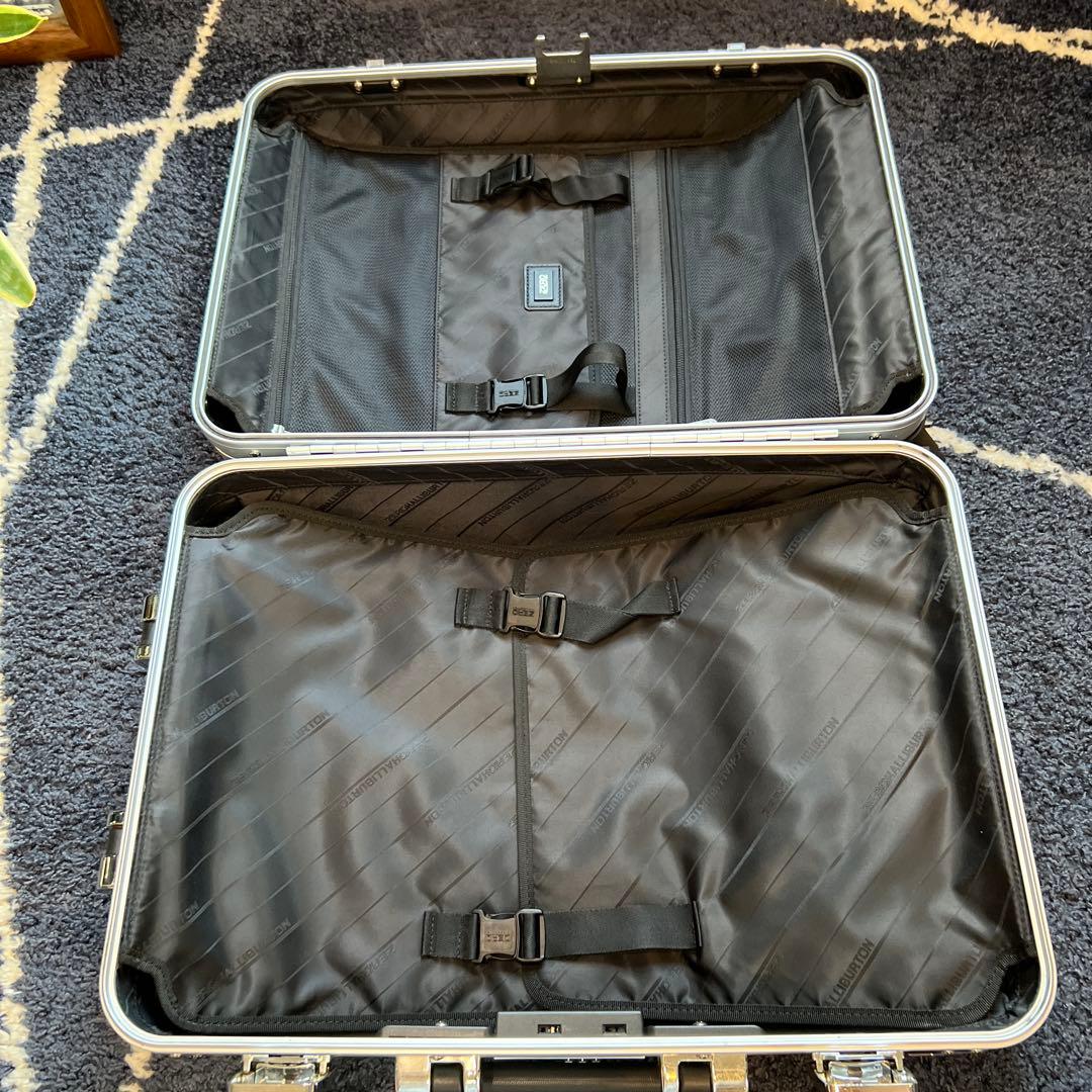 ゼロハリバートンZERO HALLIBURTON スーツケース 31L 2輪