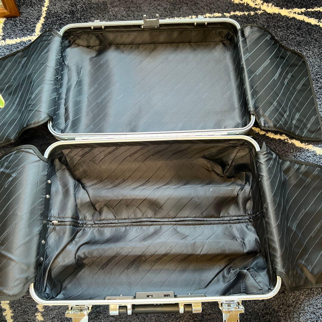 ゼロハリバートンZERO HALLIBURTON スーツケース 31L 2輪