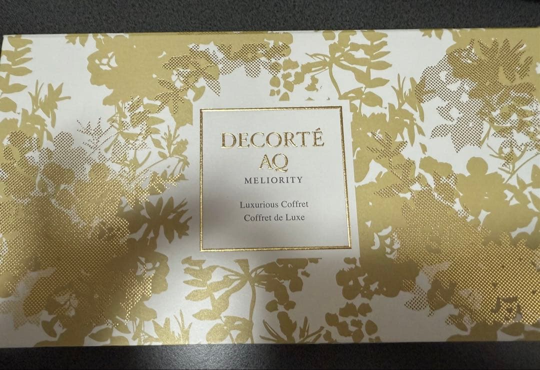 コスメデコルテAQ ミリオリティ コフレ