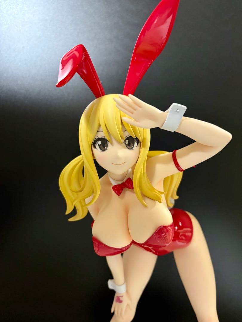 開封品 ルーシィ・ハートフィリア 生足バニーVer.