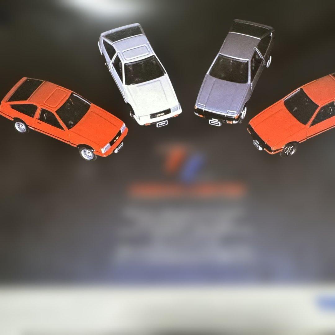 トミカリミテッド AE86 レヴィン/トレノ 4モデルセット