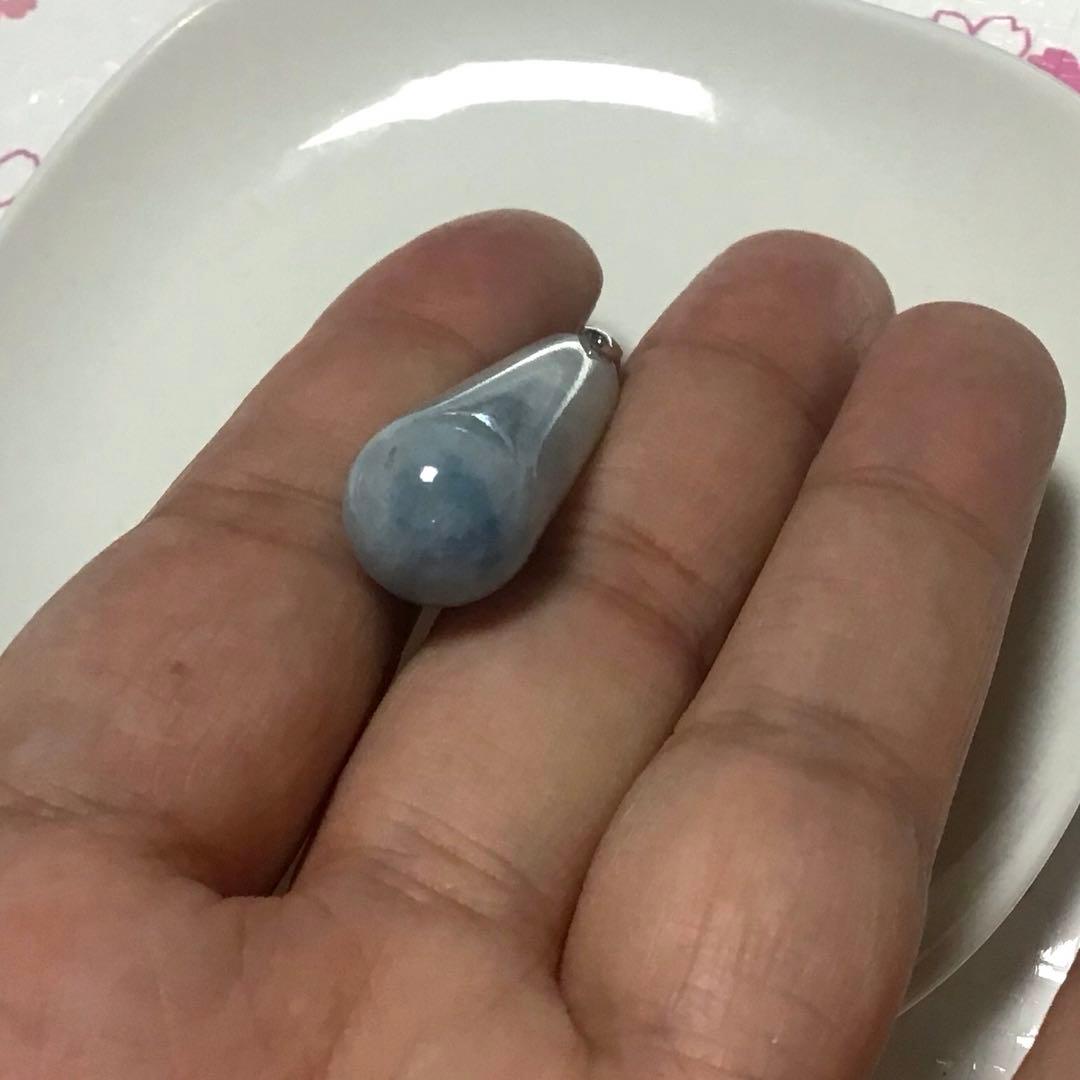 コン沢翡翠　ペンダントトップ　雫型