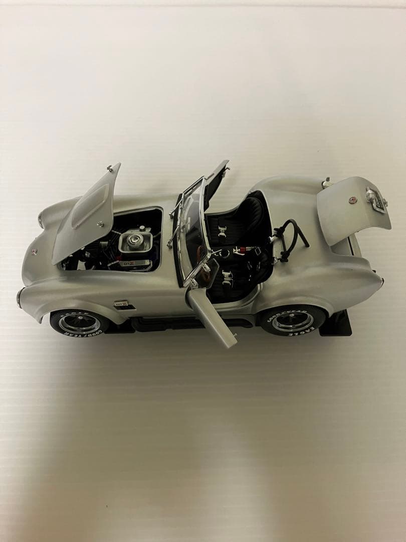 京商 1/18 SHELBY COBRA 427 S/C シルバー