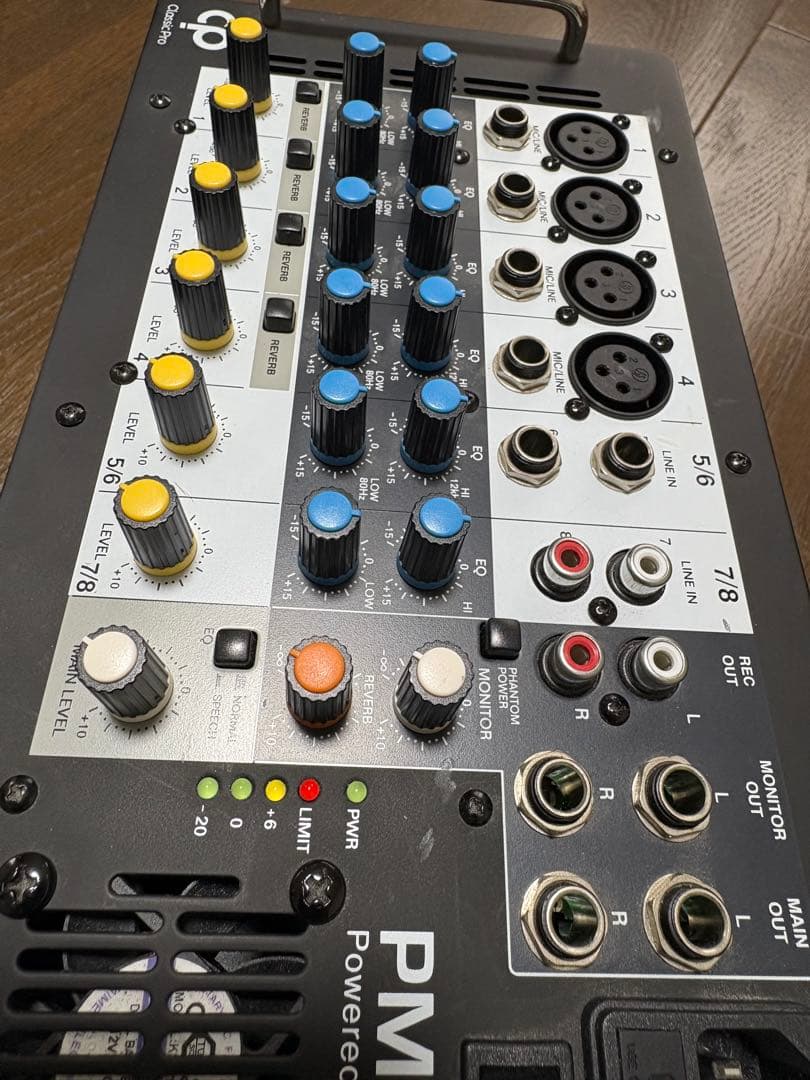 CLASSIC PRO PM08 パワードミキサー e