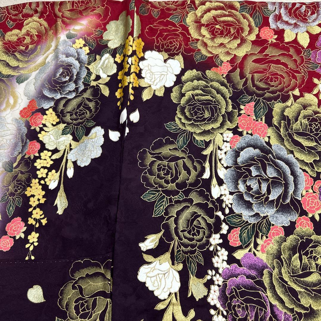 桂由美 落款あり 薔薇 蝶 ラインストーン 赤×紫×金 振袖