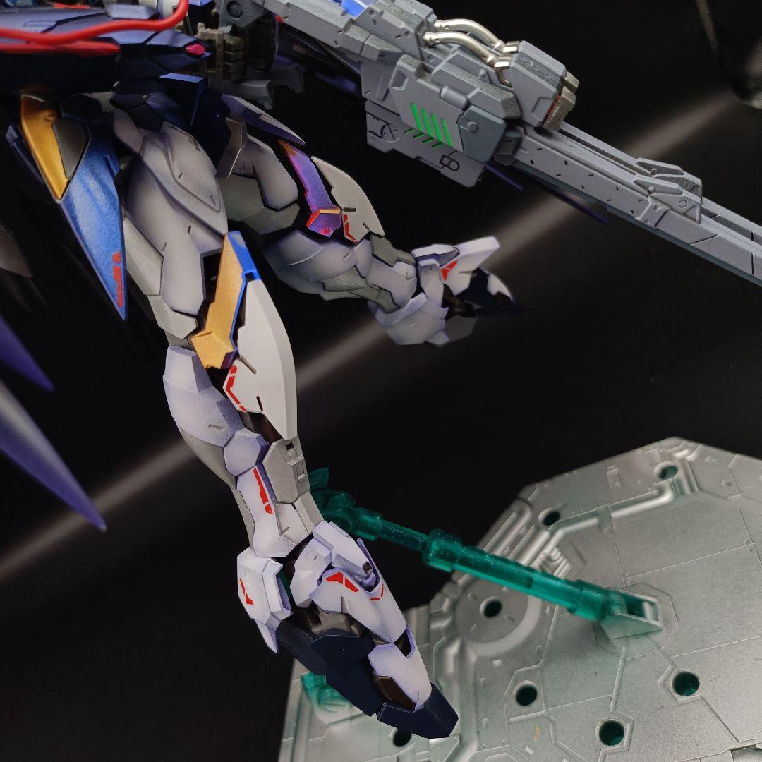 ウイングガンダム　ガンプラHiRM　ハイレゾモデル　塗装完成品