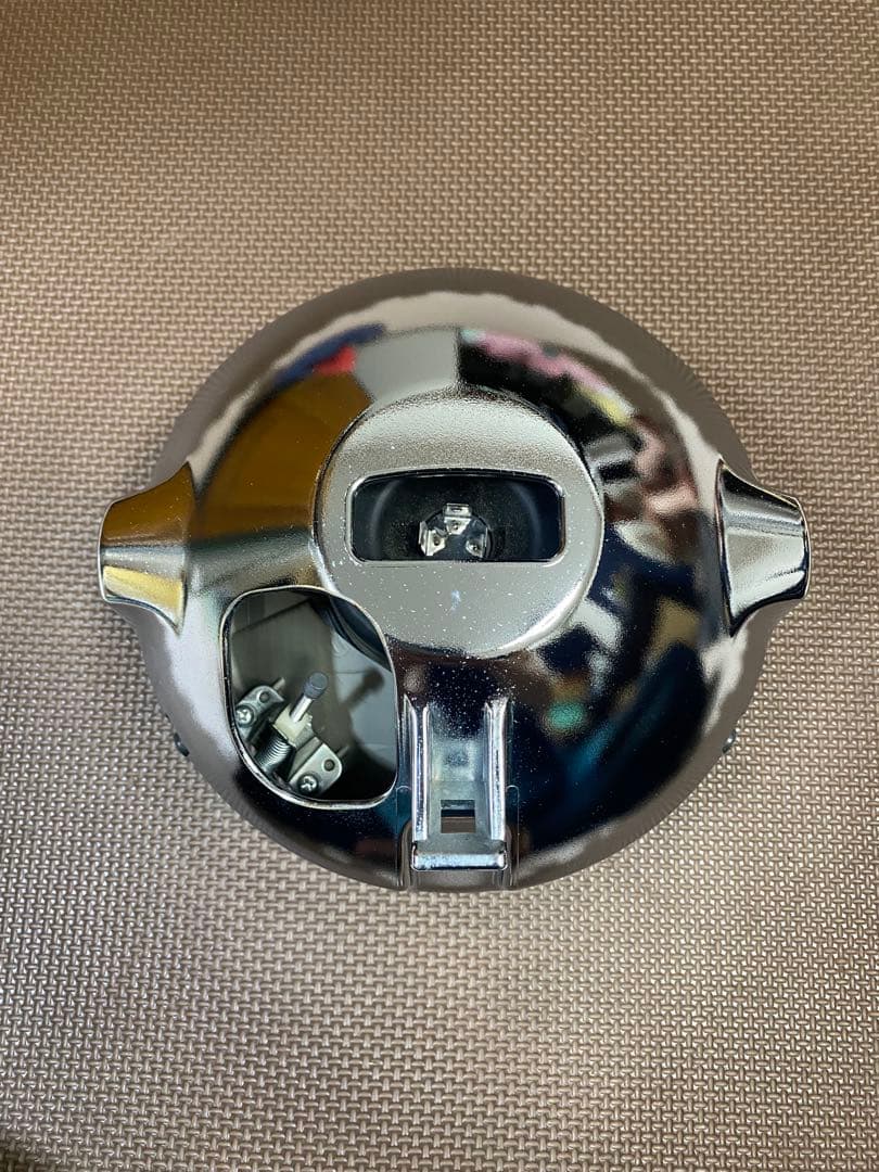 CB1100(sc65)純正ヘッドライト メッキケース