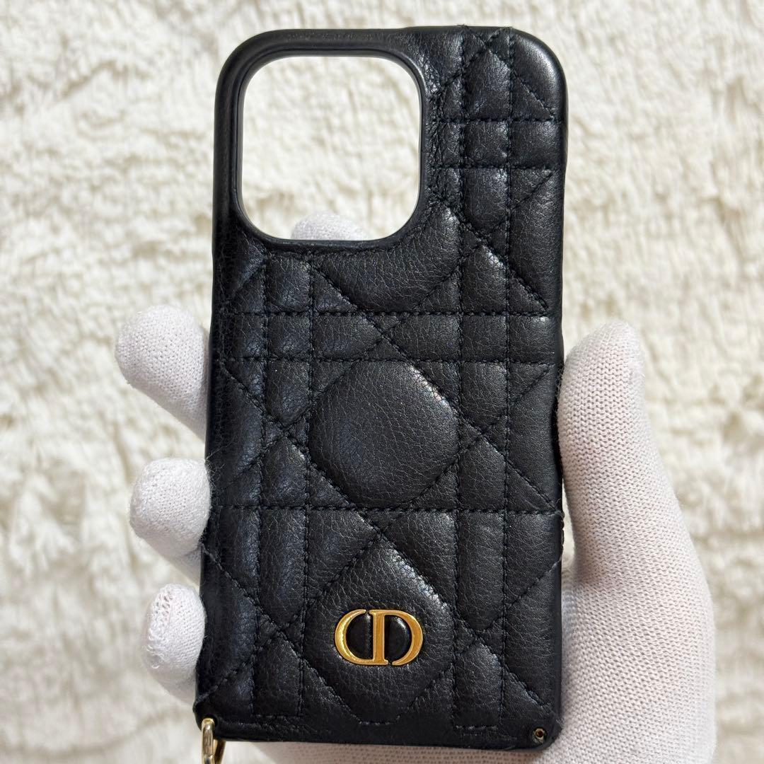 【美品】Dior iPhone14pro ゴールドチェーン　レディディオール
