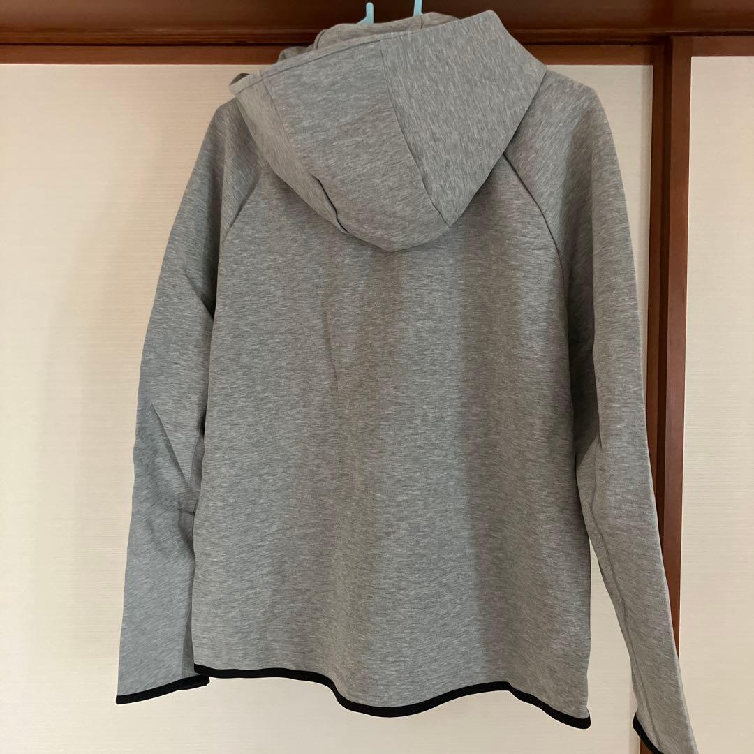 鹿島アントラーズ　Nike フルジップ グレー パーカー