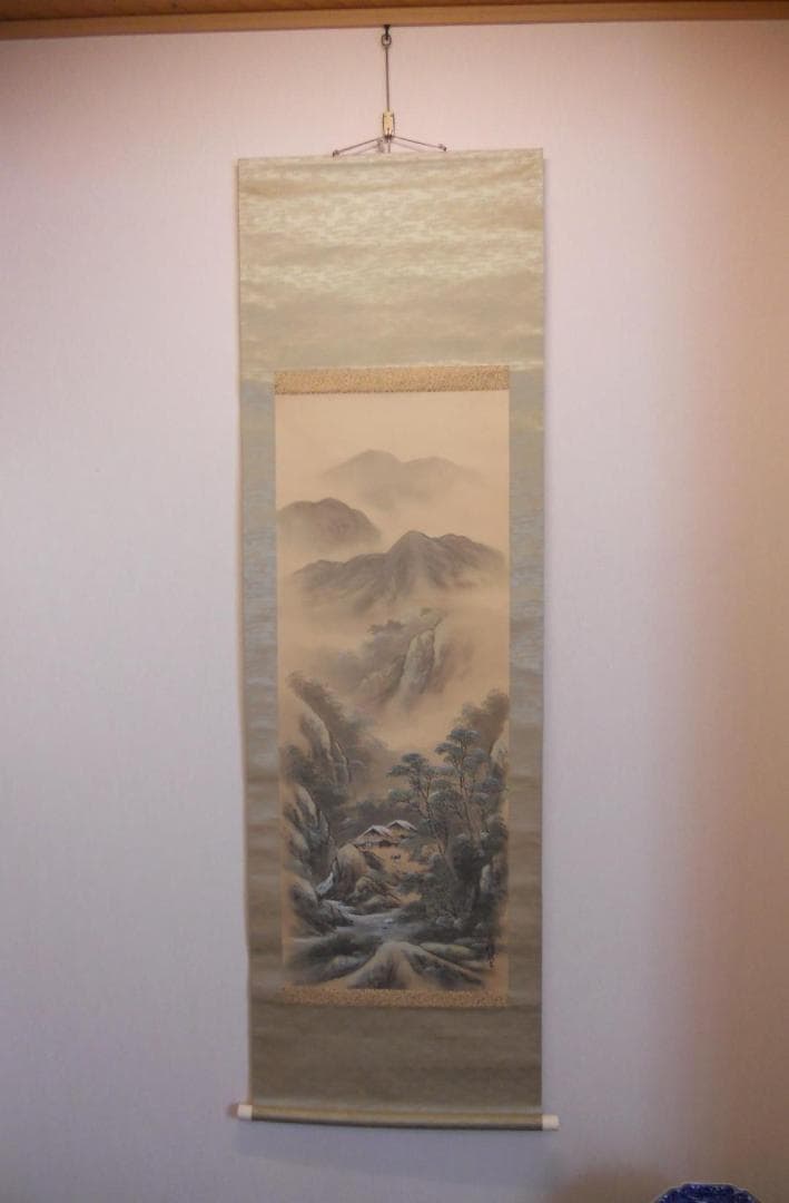 掛け軸 瞬堂 青緑山水ノ図 絹本 希少 軸装 茶道具 掛軸 です。