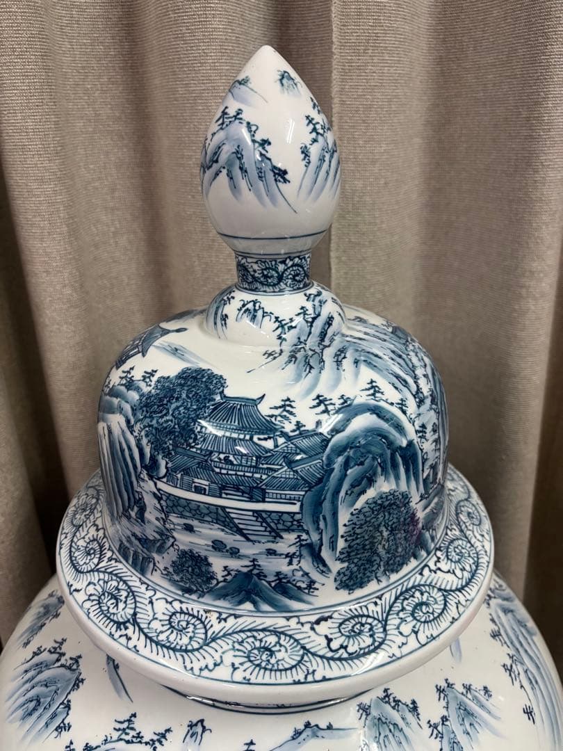 【有田焼　金龍窯　‼️】山水飾壷　沈香壺　　大壷骨董品 飾壺 置物 古美術品