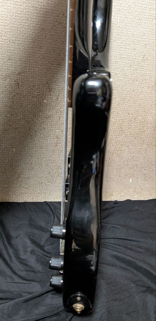 日本製 Fernandes FRBシリーズ エレキベース ミディアムスケール