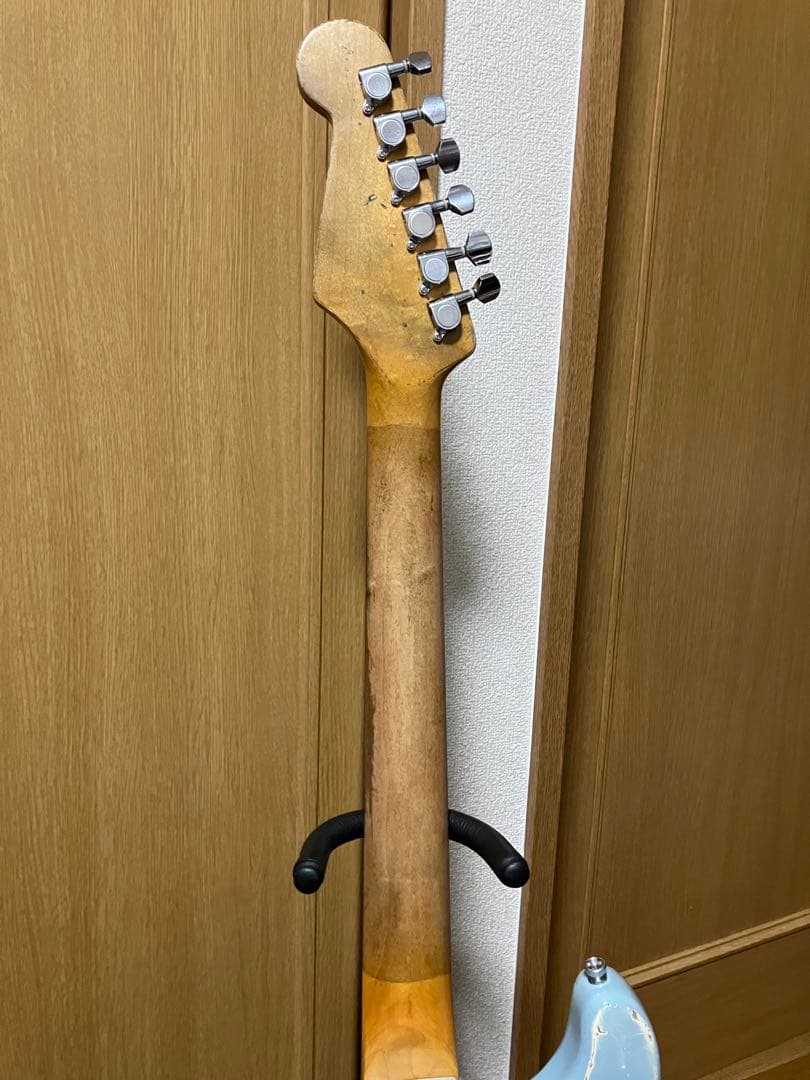 ノーブランド エイジド ストラトキャスター 音出し確認済み