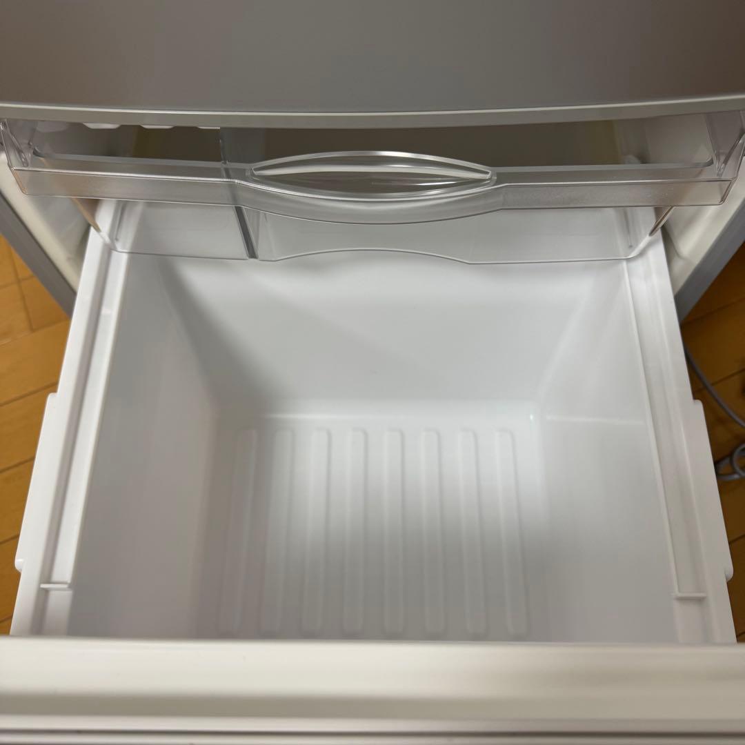 ナショナル ノンフロン冷凍冷蔵庫 NR-B143J-S 135L 2007年製