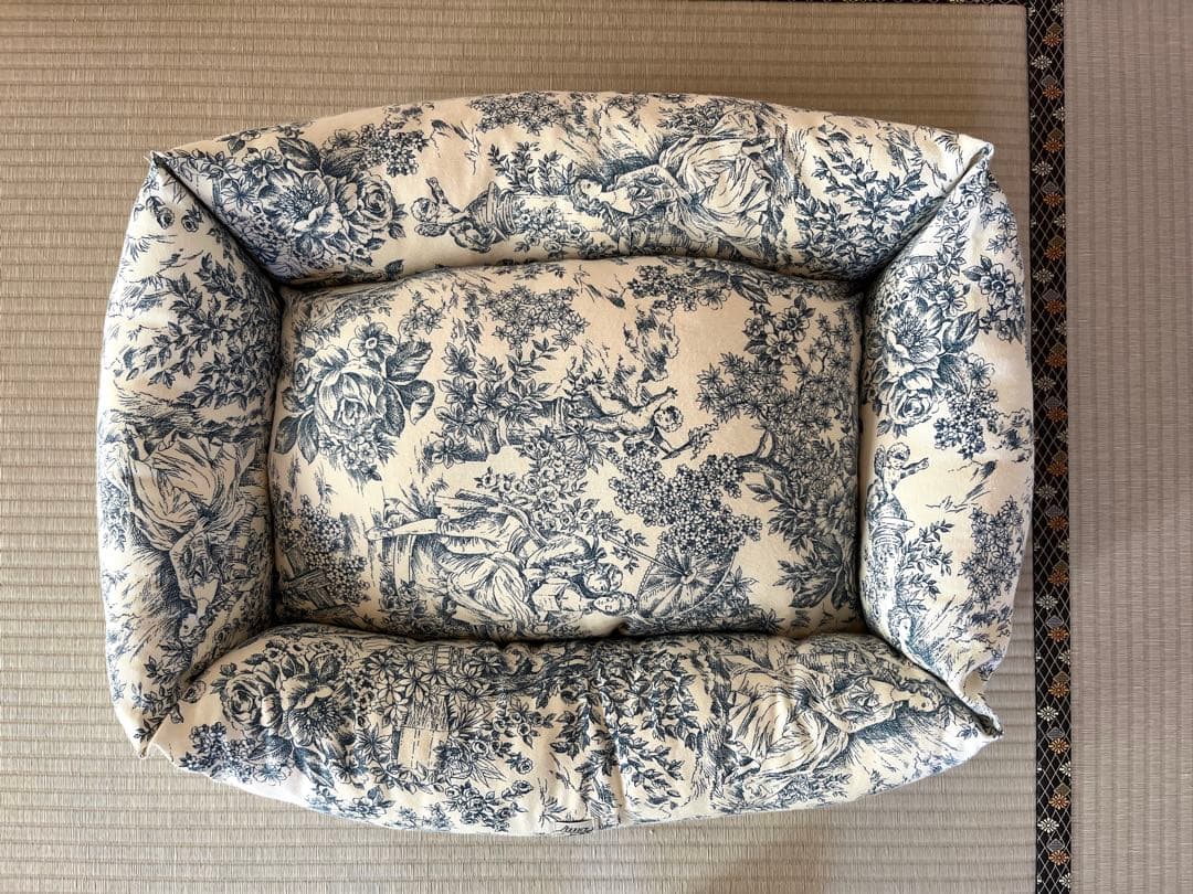 レオエルナ犬用ベッドS（カバー取り外し可）