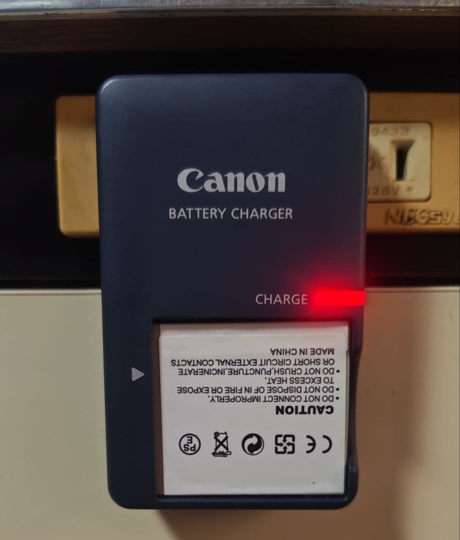 美品・Canon IXY 600F SamanthaThavasaコラボ