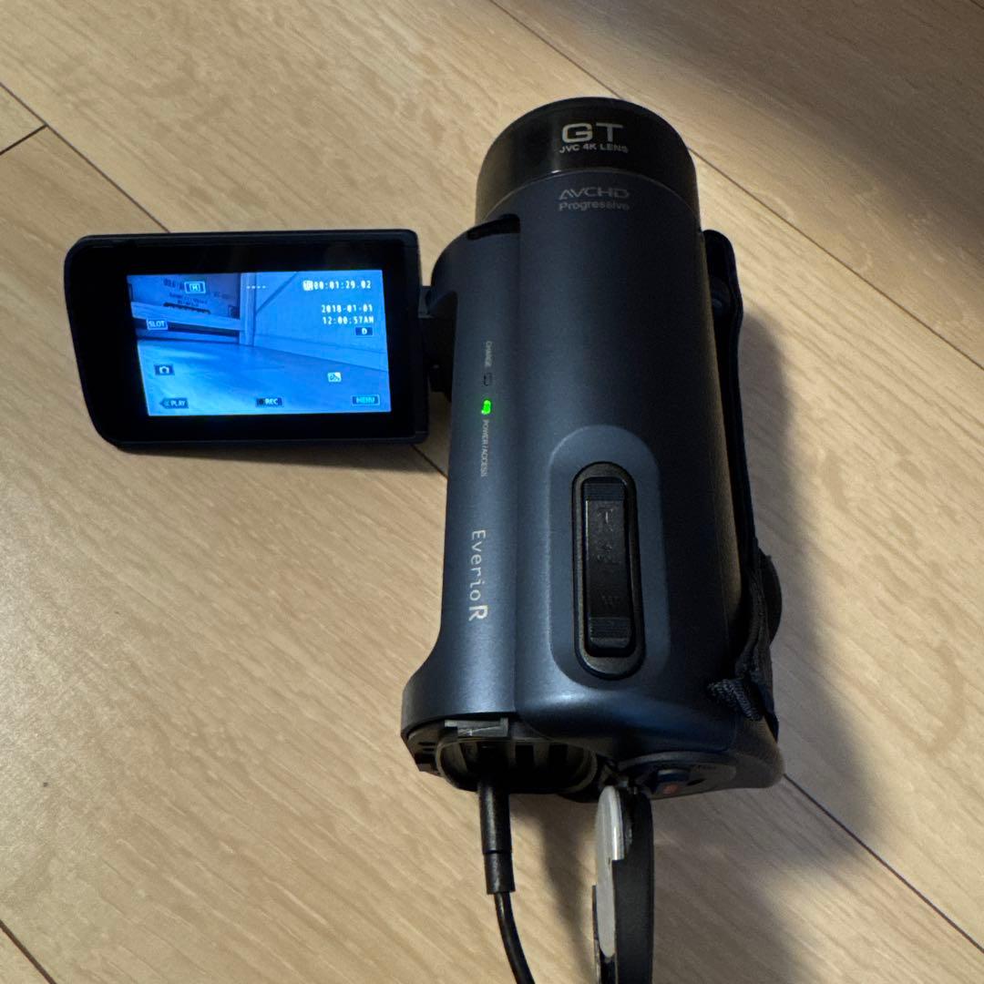 JVC ビデオカメラ　GZ-RY980