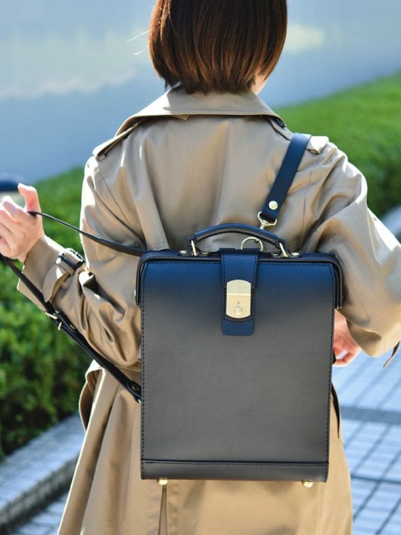 HERZ ダレスリュックM 黒　ビジネスバッグ