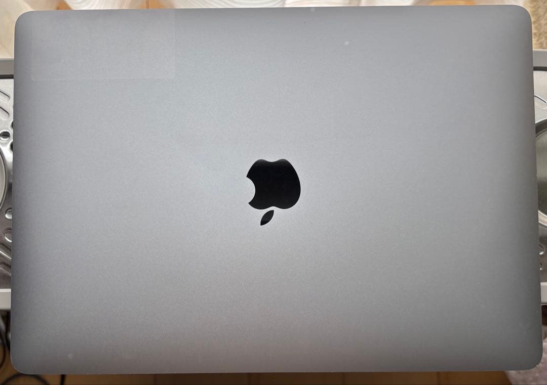 MacBook Air 13インチ 2018 /8GB /256GB 状態良好