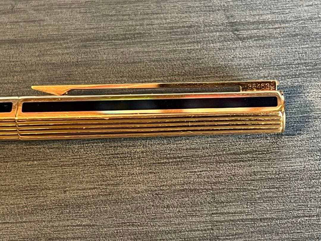 【稀少】カランダッシュ（Caran d’Ache）万年筆 18金 EF（極細）