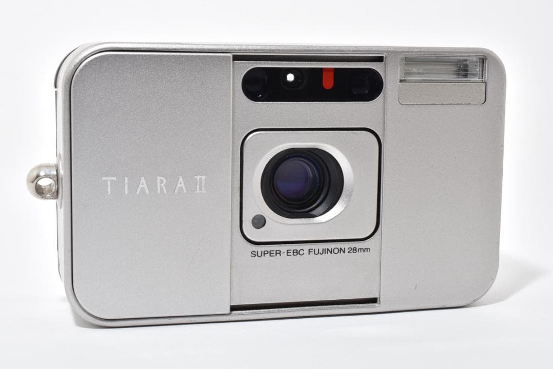フジフィルム　TIARA II コンパクトフィルムカメラ