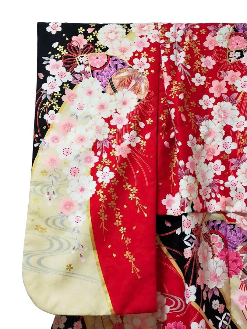 □七五三　女児振り袖着物　桜吹雪　手毬　金駒刺繍　襦袢半衿重ね衿付