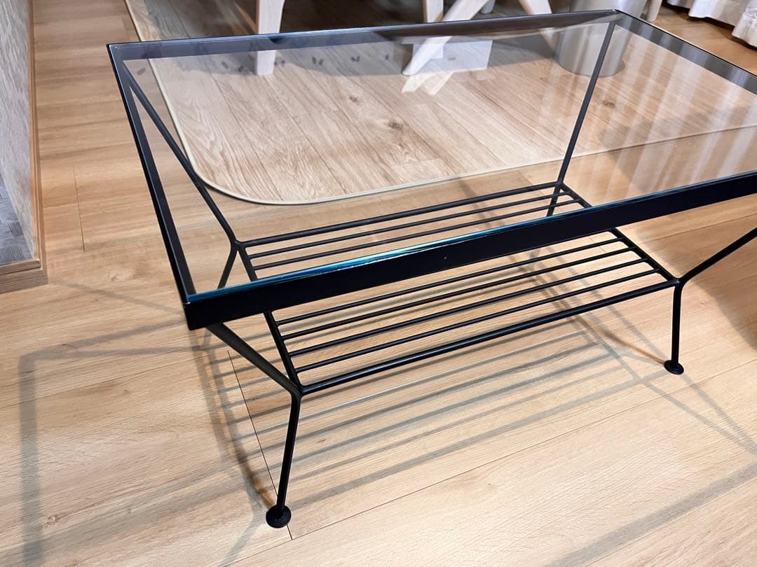 unico ガラスローテーブル　ウニコ