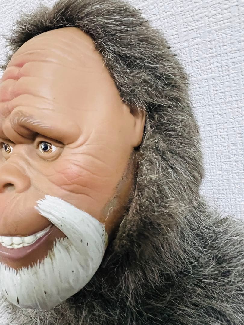 希少ビンテージ）映画　ハリーとヘンダスン一家　特大ぬいぐるみ　ビッグフット