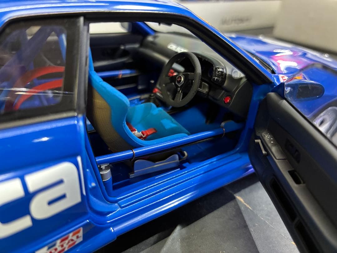 オートアート 1/18 日産スカイラインGT-R R32 カルソニック1990
