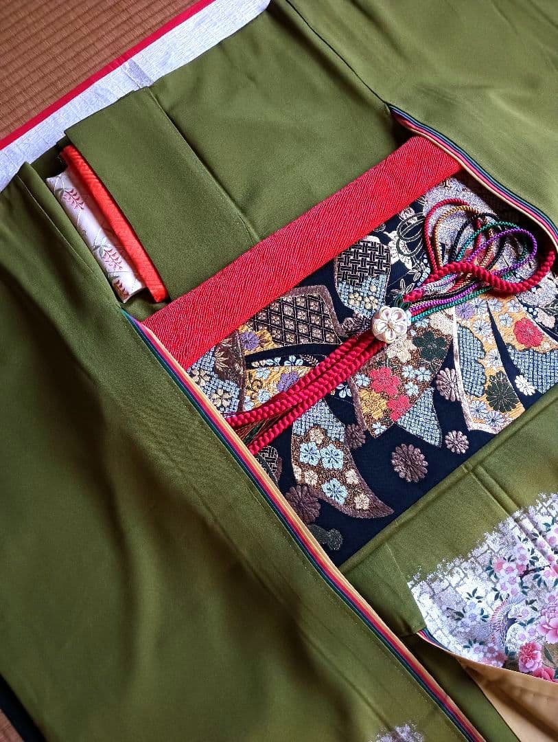 小柄さんの為のお仕立て　振袖フルセット　美品　華やか　丈151 裄66