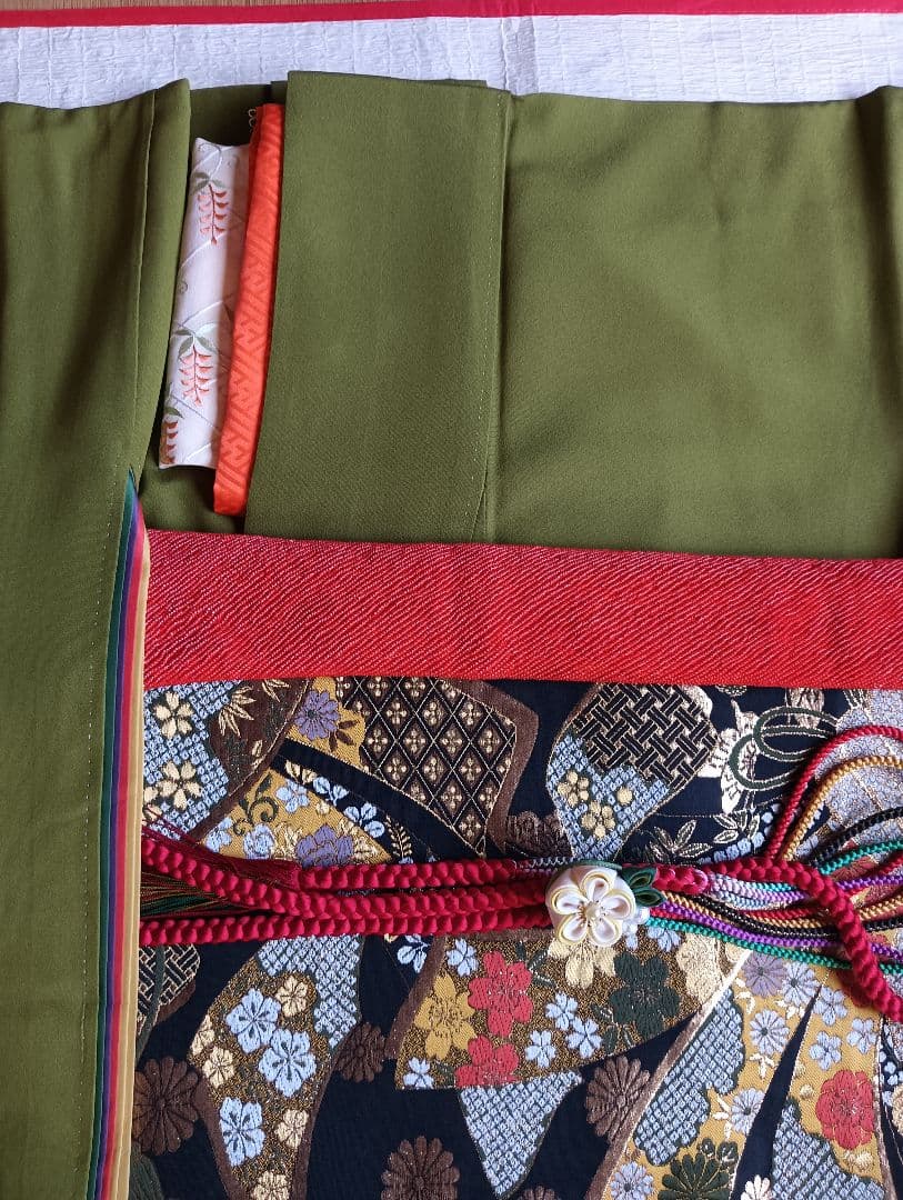 小柄さんの為のお仕立て　振袖フルセット　美品　華やか　丈151 裄66