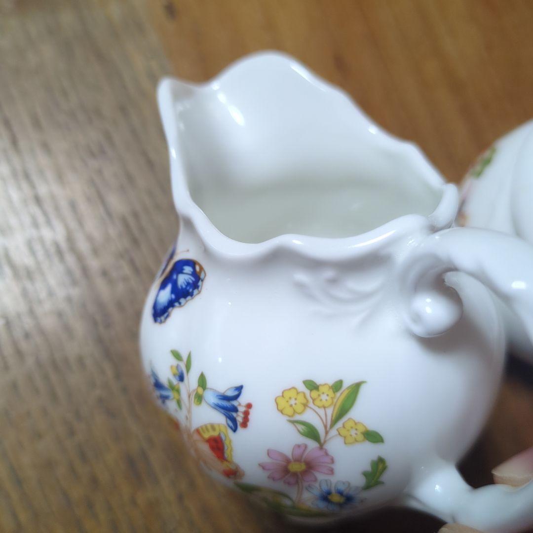 ティーセット　イングランド　陶器製　ミルク＆シュガー入れ