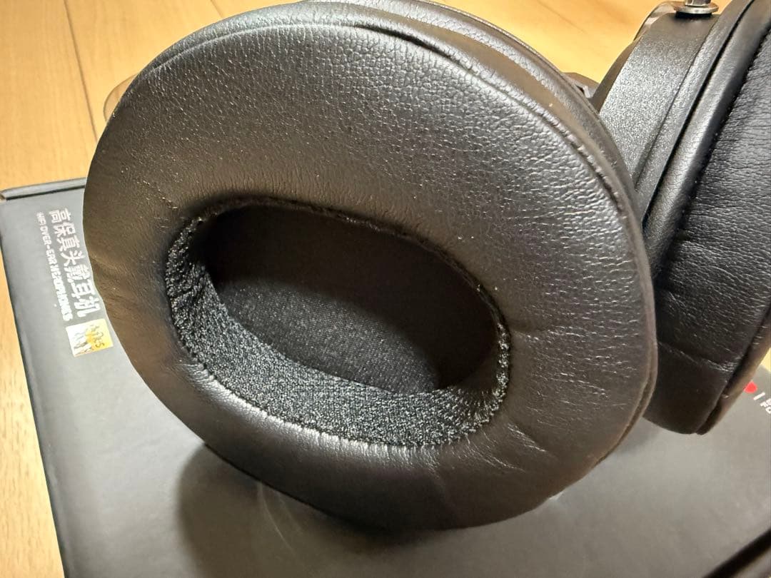 ヘッドホン FIIO JT1