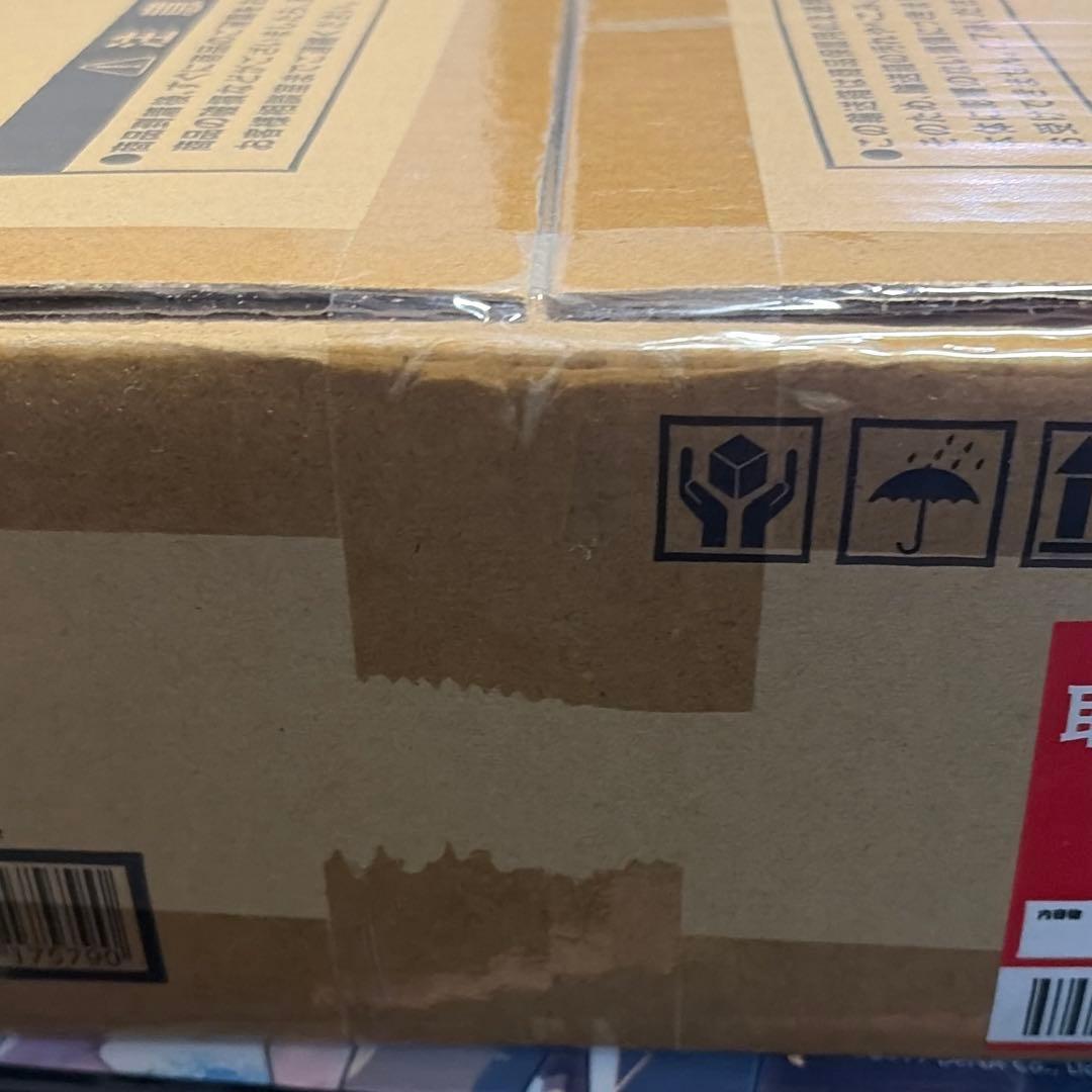 遊戯王 シリアルNO入り ブラック・マジシャン スペシャルカード ステンレス製