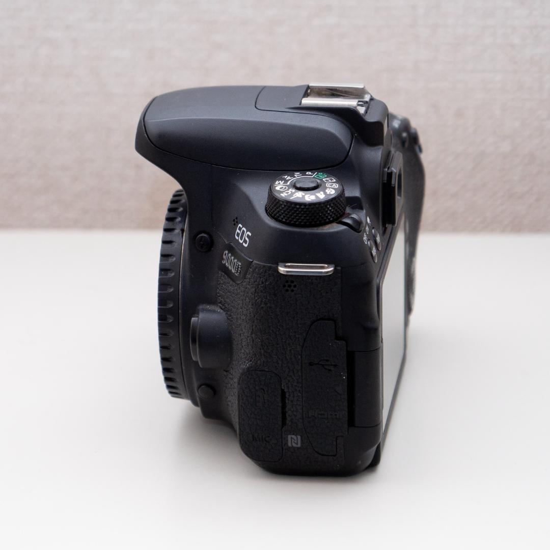 Canon EOS 9000D デジタル一眼レフカメラ