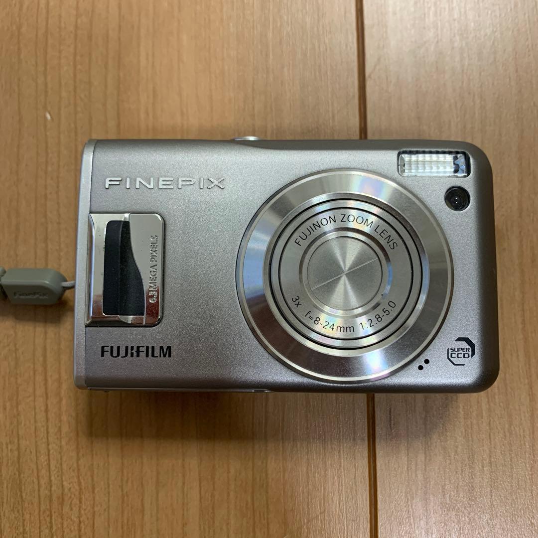FUJIFILM FINEPIX F31fd デジタルカメラ 動作確認済