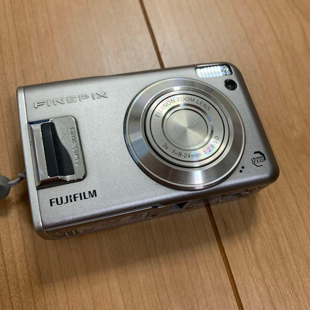 FUJIFILM FINEPIX F31fd デジタルカメラ 動作確認済