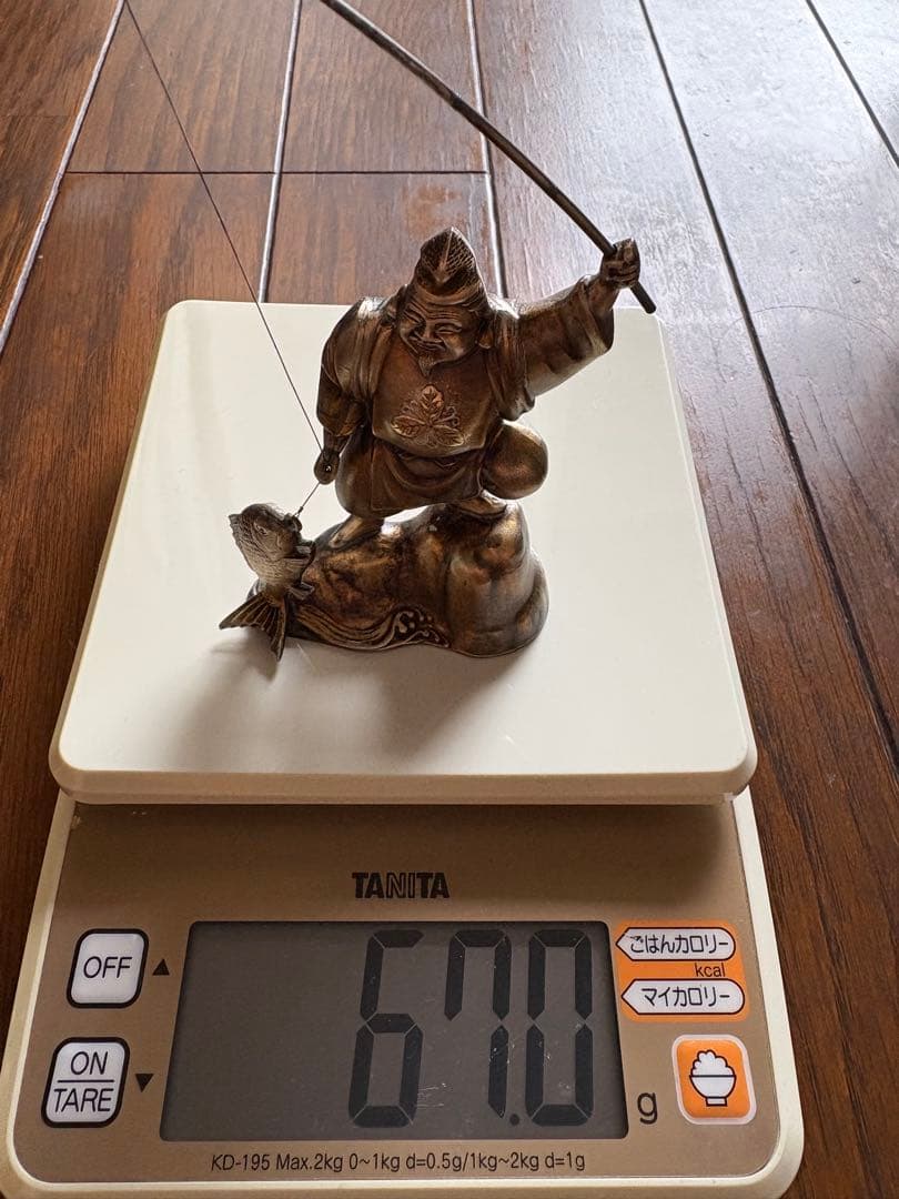 純銀製 恵比寿 大黒天 置物 木箱、ガラスケース付き