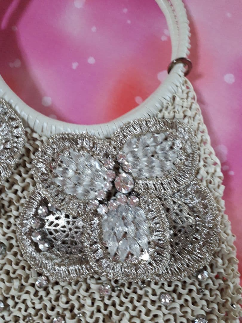 アンテプリマ、ワイヤーバック