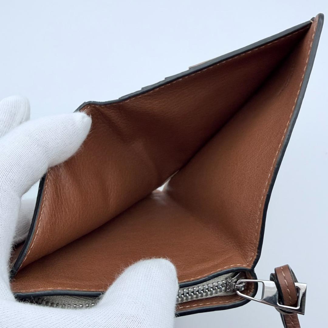 LOEWE ロエベ アナグラム コンパクト ジップウォレット ベージュ