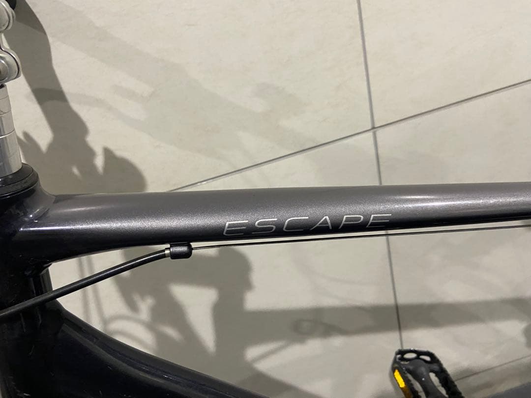 GIANT escape R3 クロスバイク　ジャイアント　エスケープrx自転車