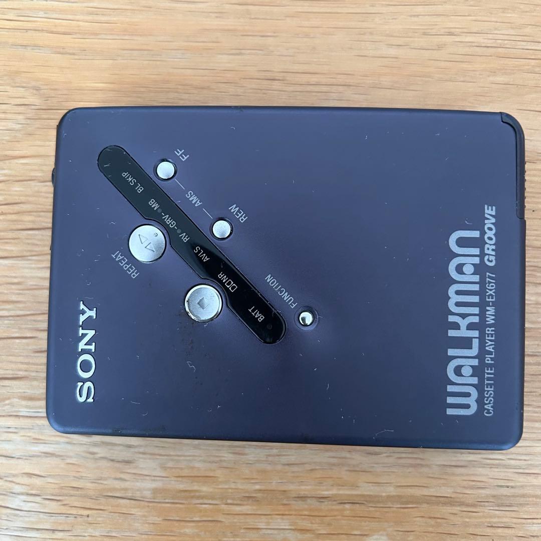 ポータブルプレーヤー SONY WM-EX677