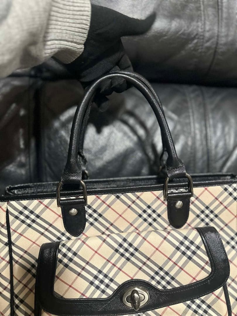 バーバリー　ハンドバック