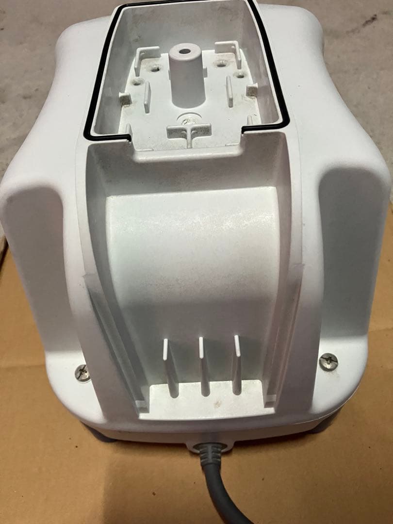 浄化槽、水槽エアーポンプ　ニッコー　NT-100