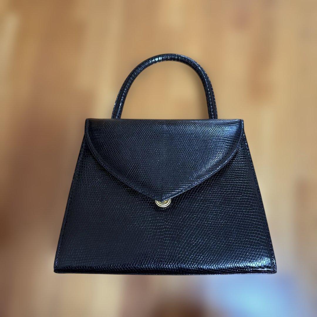 YVES SAINT LAURENT イヴサンローラン型押しトップハンドルバッグ