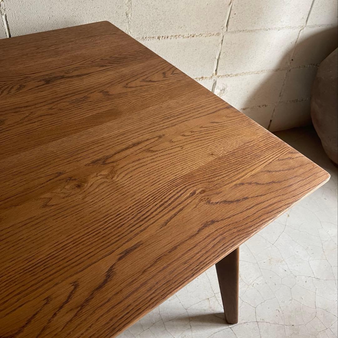 天然木オーク無垢材　ダイニングテーブル　テーパー角脚　斜め脚　北欧スタイル