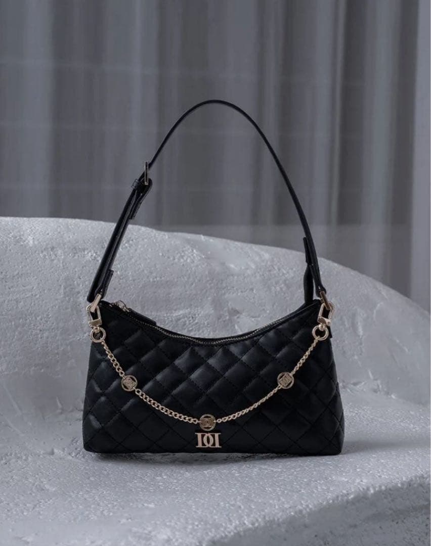 darich キルティングチェーンハンドミニバッグ